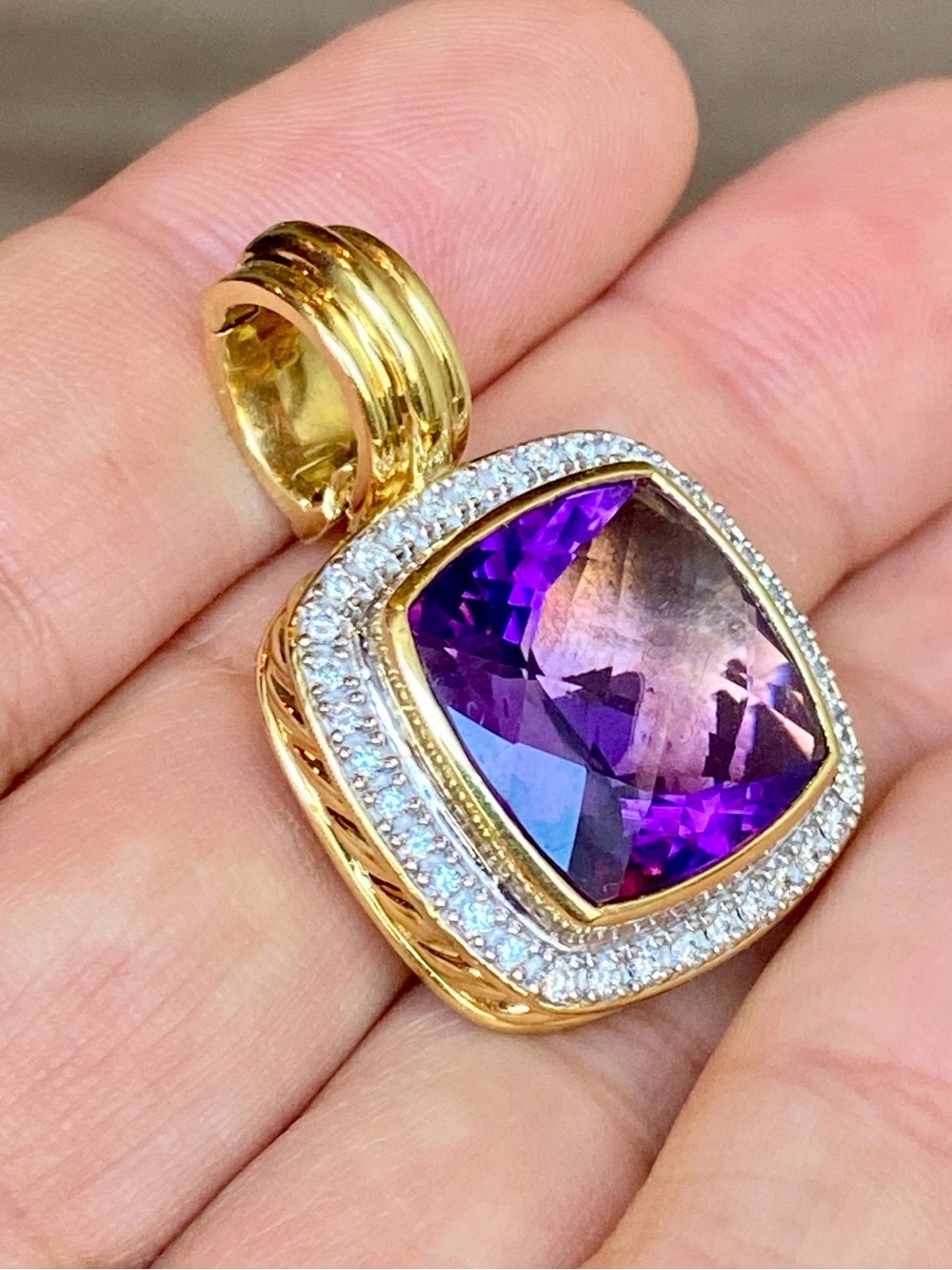 David Yurman 18k Gold Amethyst and Diamond Enhancer Pendant 30mm 17.5gr - Picture 2 of 8